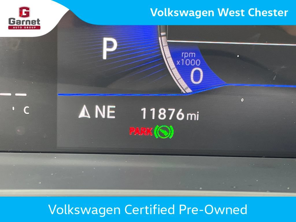 Certified 2023 Volkswagen Tiguan SE FWD image 22