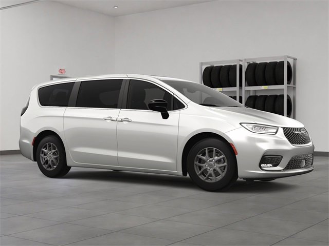 New 2024 Chrysler Pacifica Touring-L image 7