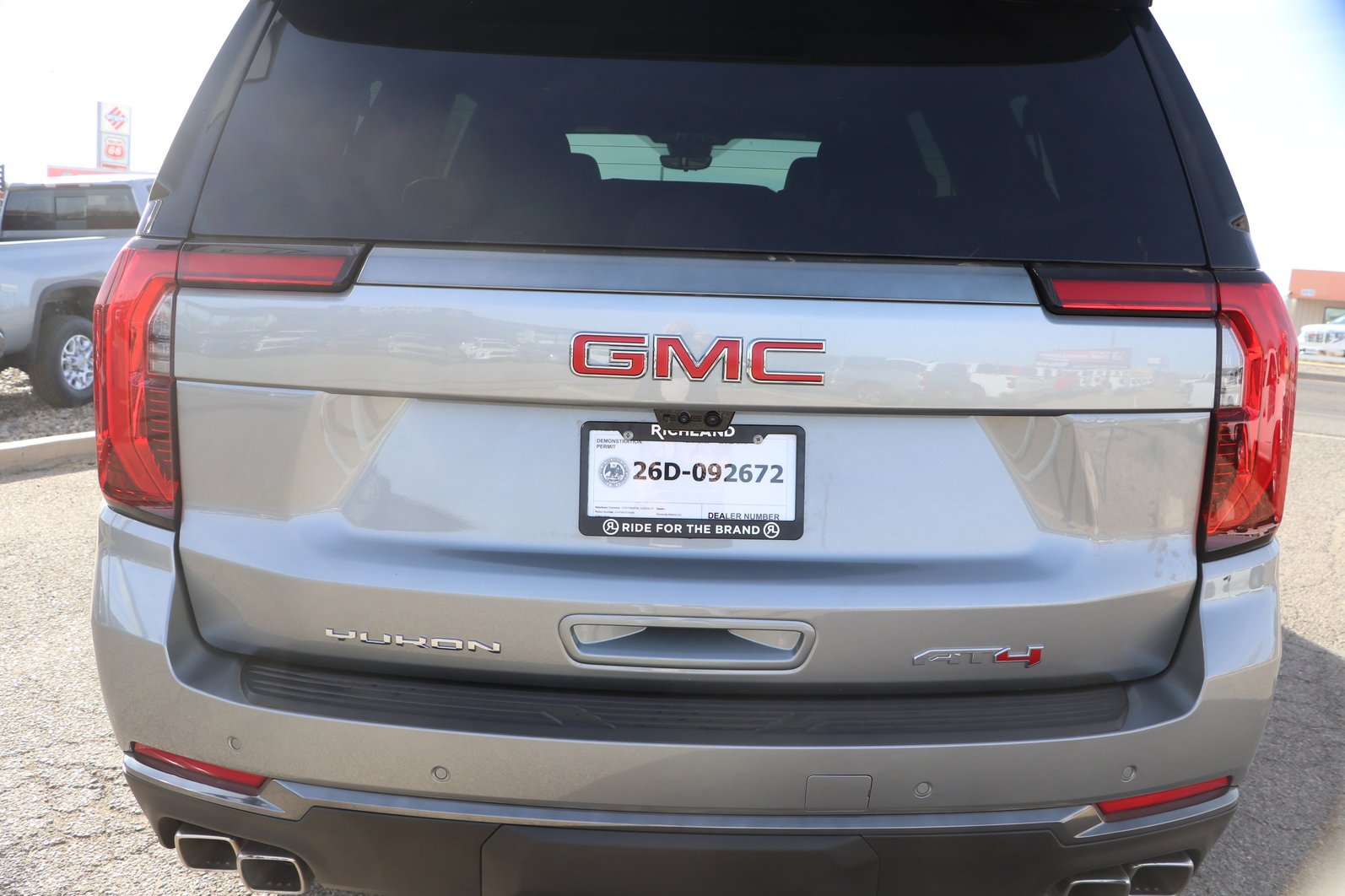 New 2026 GMC Yukon XL AT4 w/ AT4 Premium Package image 6