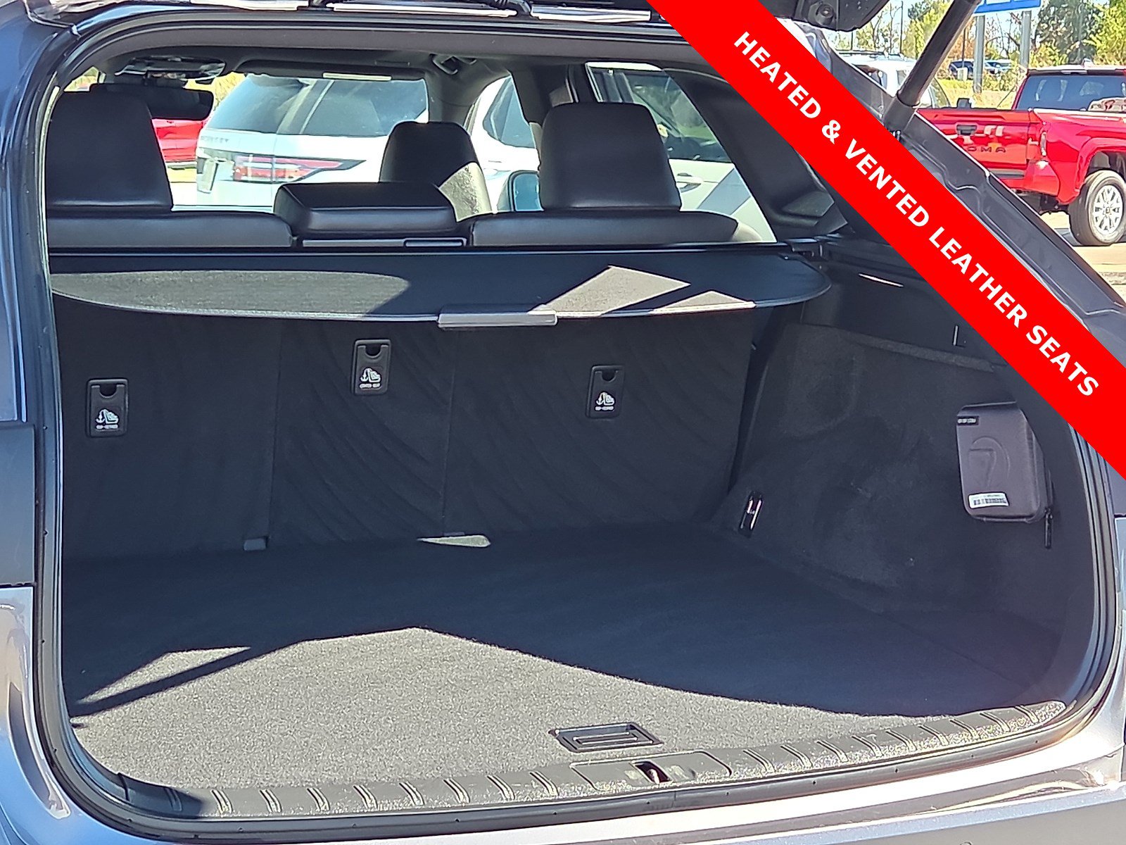 Used 2023 Lexus RX 350 Premium w/ Accessory Package (Z1) AWD/4WD image 9