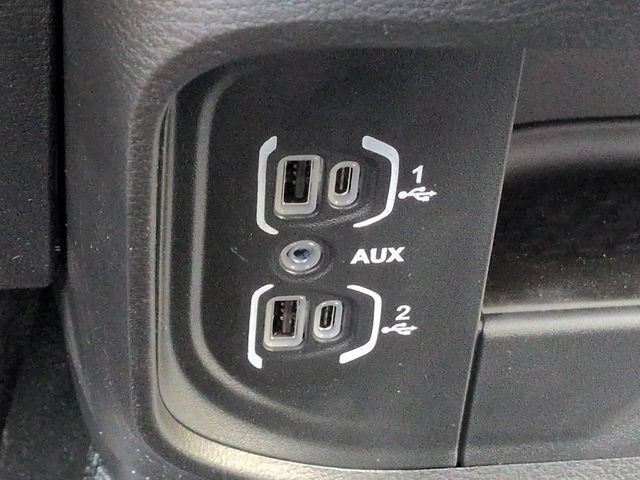 New 2026 RAM 3500 Tradesman AWD/4WD image 20