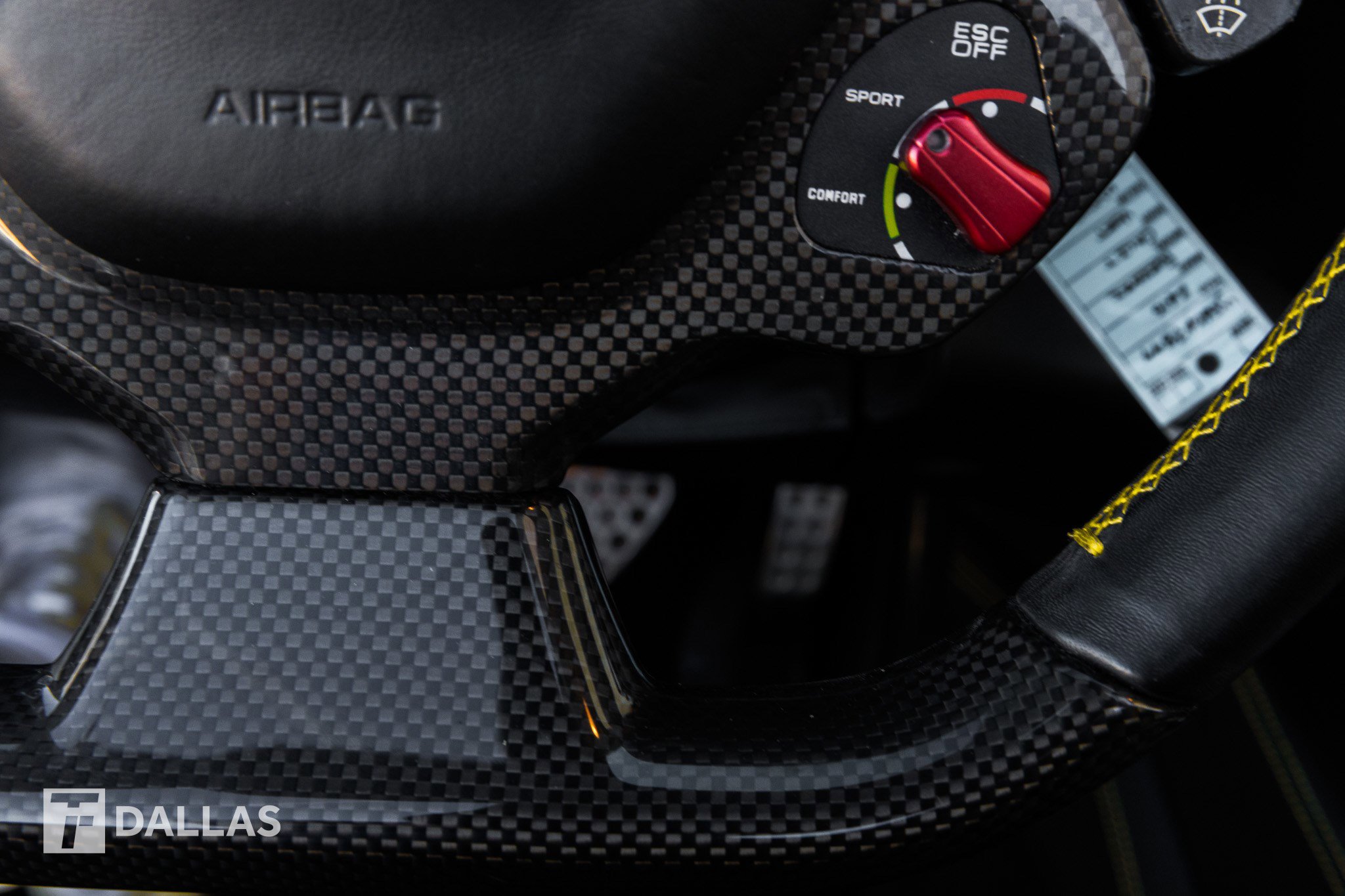 Used 2015 Ferrari California T image 26