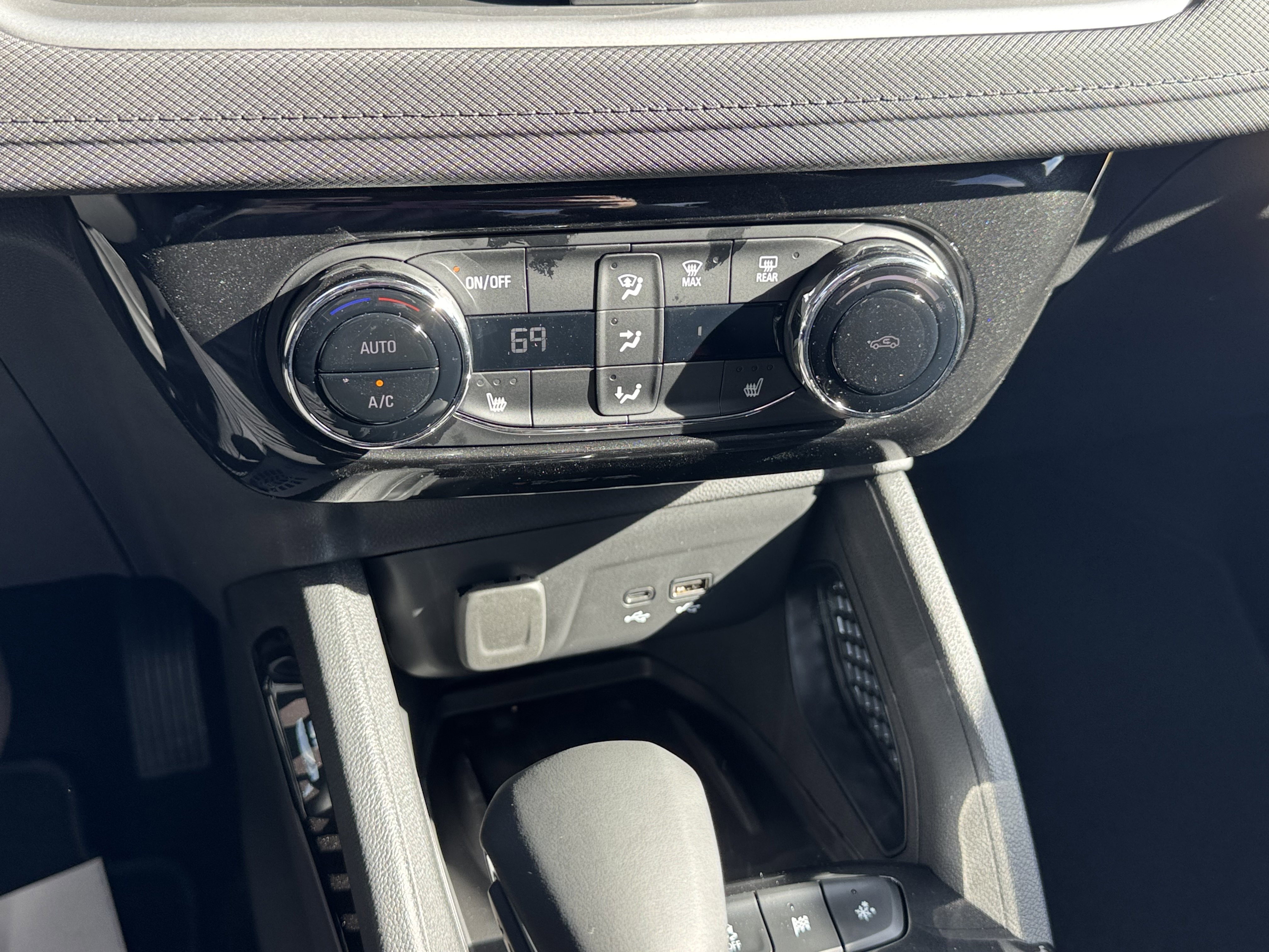 New 2026 Chevrolet TrailBlazer LT image 17