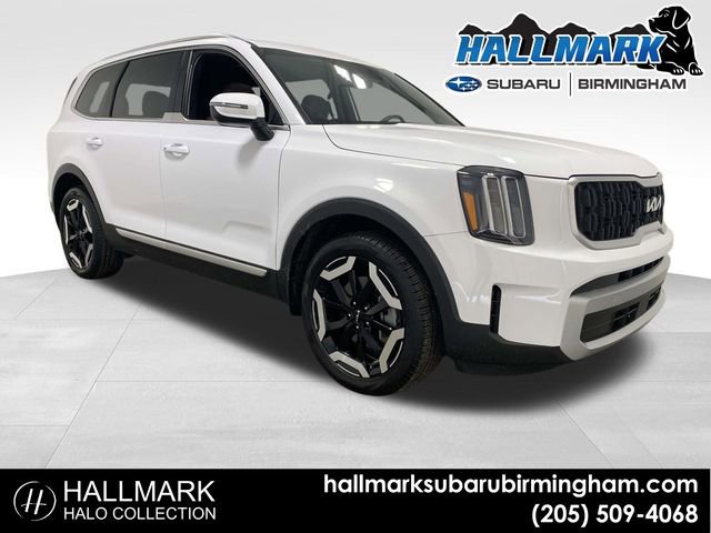 Used 2024 Kia Telluride EX w/ EX Captain's Chair Package