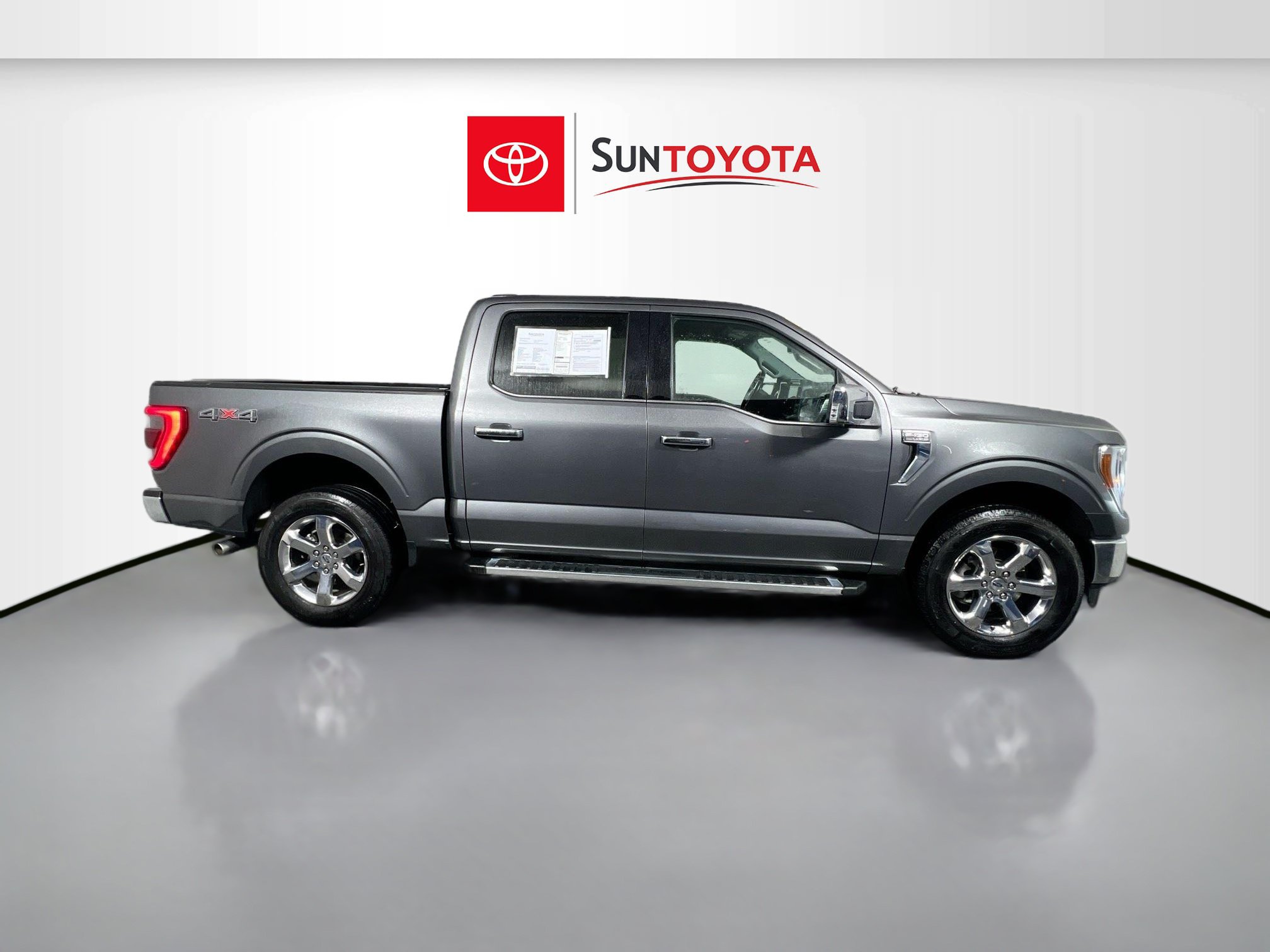 Used 2023 Ford F150 Lariat w/ Equipment Group 502A High AWD/4WD image 2