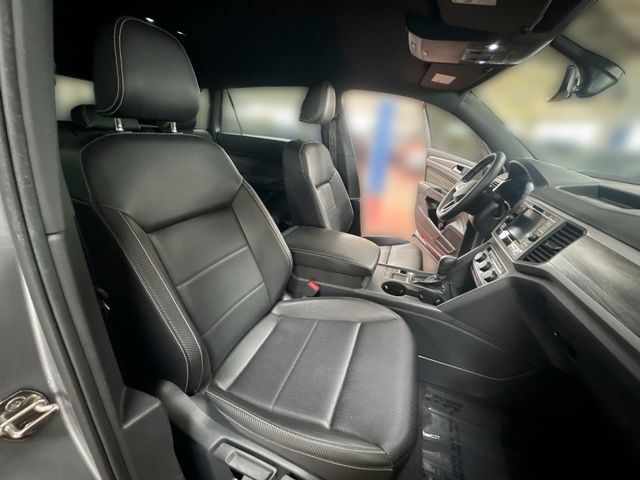 Certified 2023 Volkswagen Atlas Cross Sport SE FWD image 25