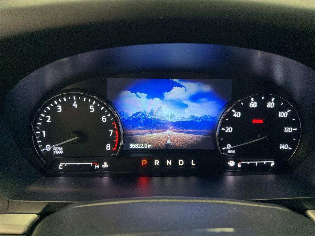 Used 2023 Ford Explorer XLT w/ Equipment Group 202A image 17