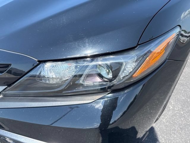 Certified 2021 Toyota Camry SE FWD image 9