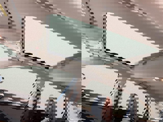 Used 2025 Volkswagen Jetta SE image 19