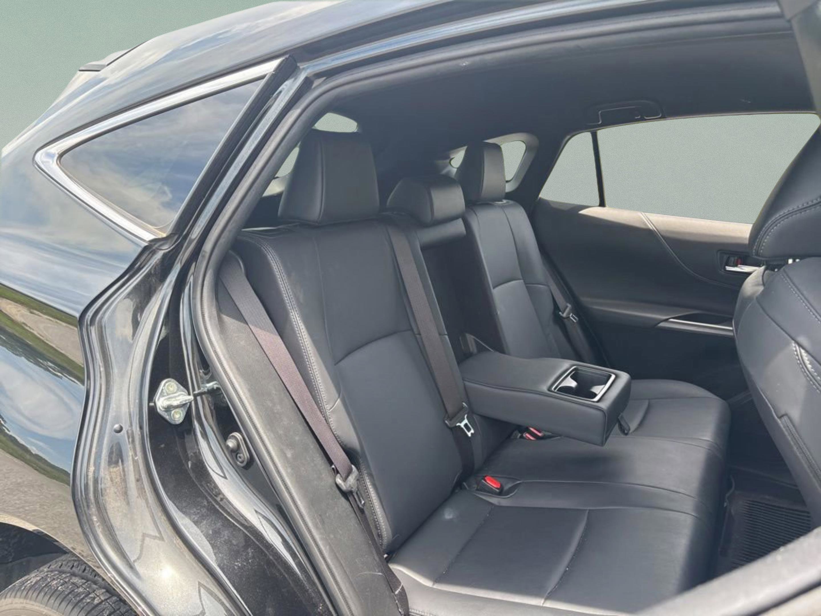 Used 2023 Toyota Venza Nightshade AWD/4WD image 27