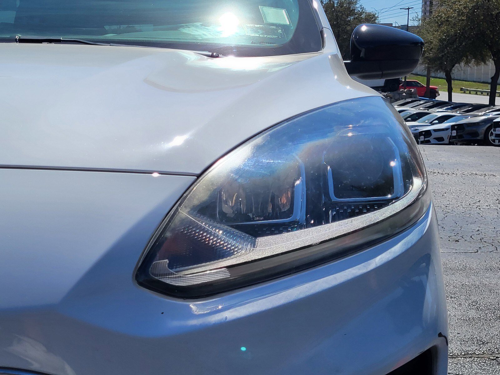 Certified 2022 Ford Escape SE w/ SE Sport Appearance Package image 11