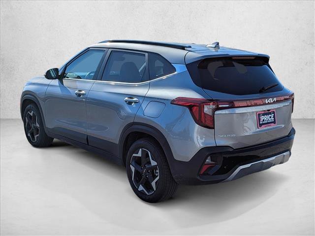 Used 2025 Kia Seltos EX w/ EX Sunroof Package image 7