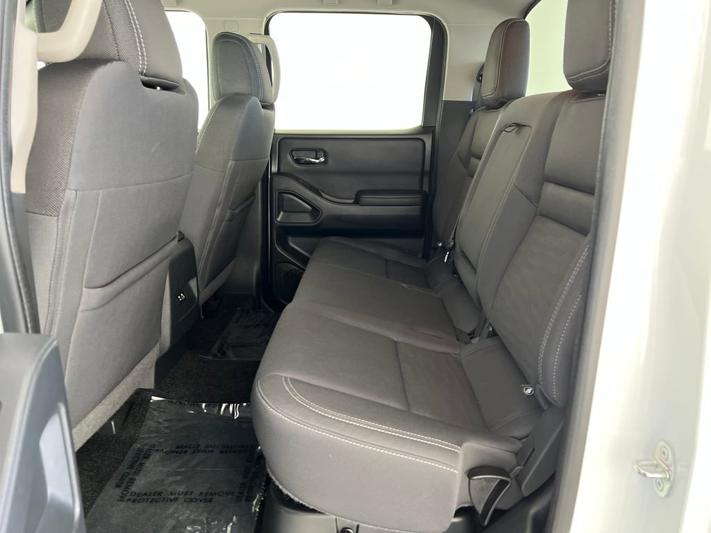 Used 2022 Nissan Frontier SV image 26