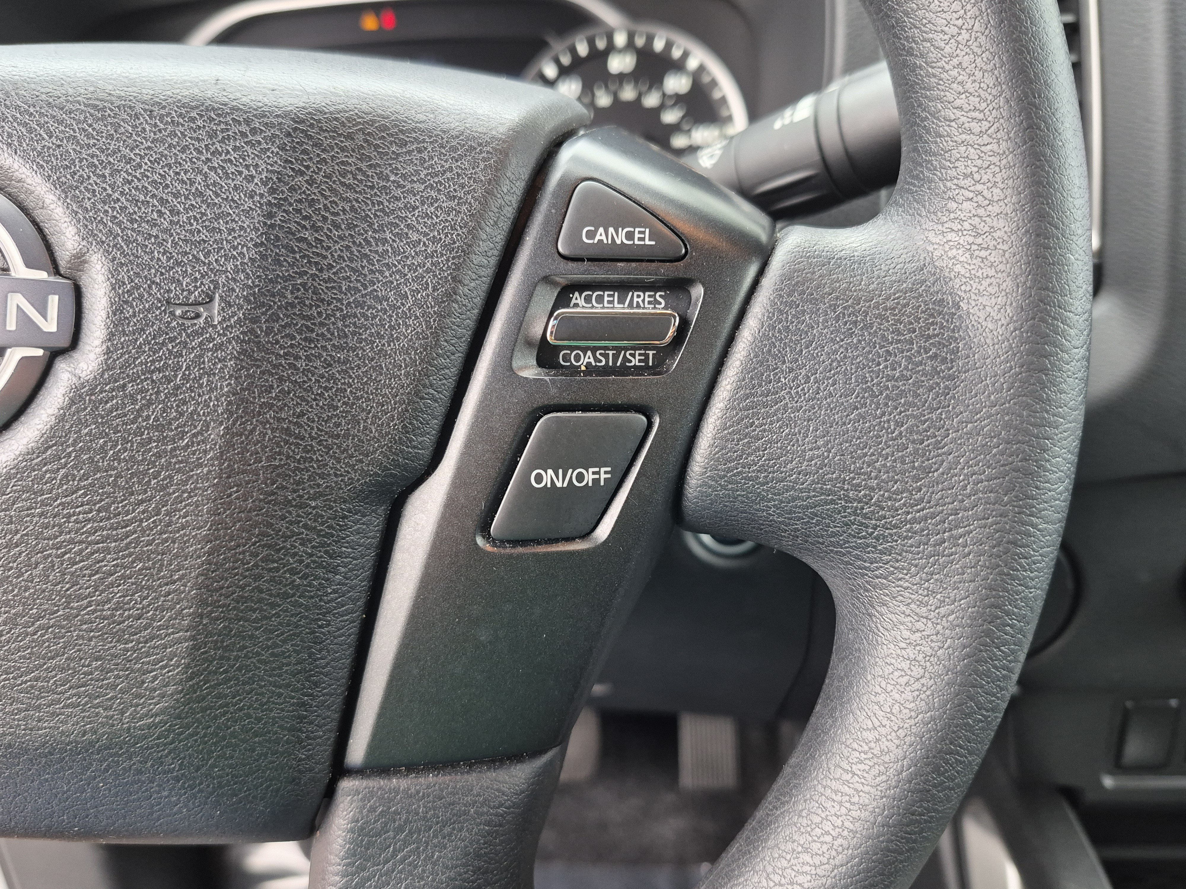 Certified 2024 Nissan Frontier SV RWD image 32