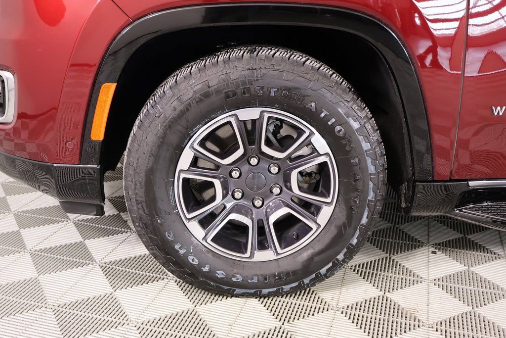 Used 2024 Jeep Wagoneer Series II w/ Premium Group I image 20