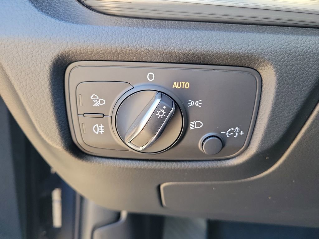 Used 2020 Audi A3 2.0T Premium image 22