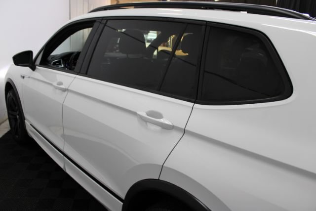 Used 2019 Volkswagen Tiguan SEL Premium R-Line AWD/4WD image 10