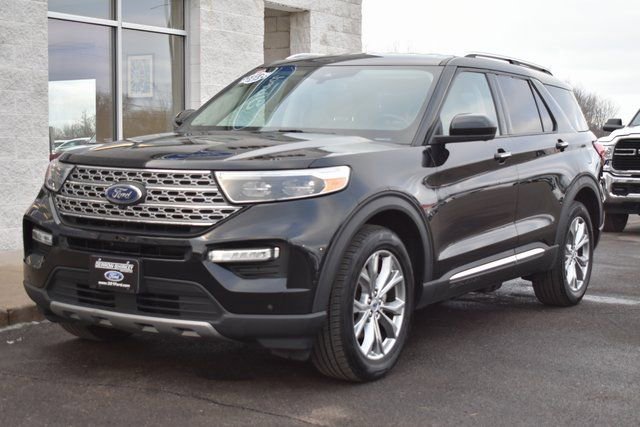 Used 2023 Ford Explorer Limited image 9