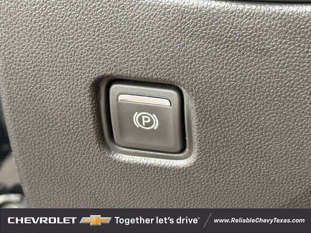 Used 2025 Chevrolet Blazer LT AWD/4WD image 30