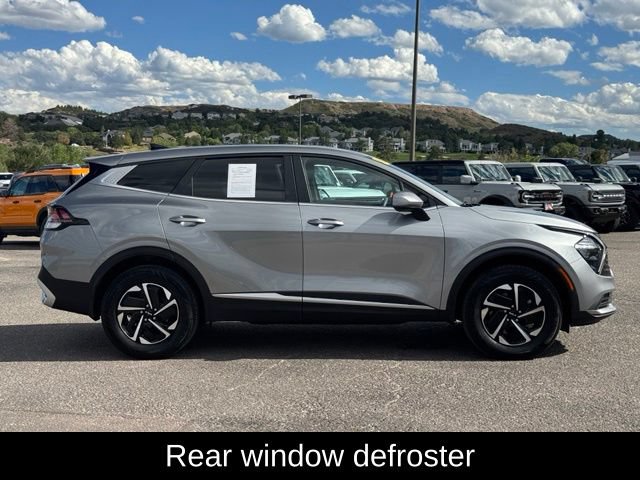 Used 2023 Kia Sportage LX AWD/4WD image 6