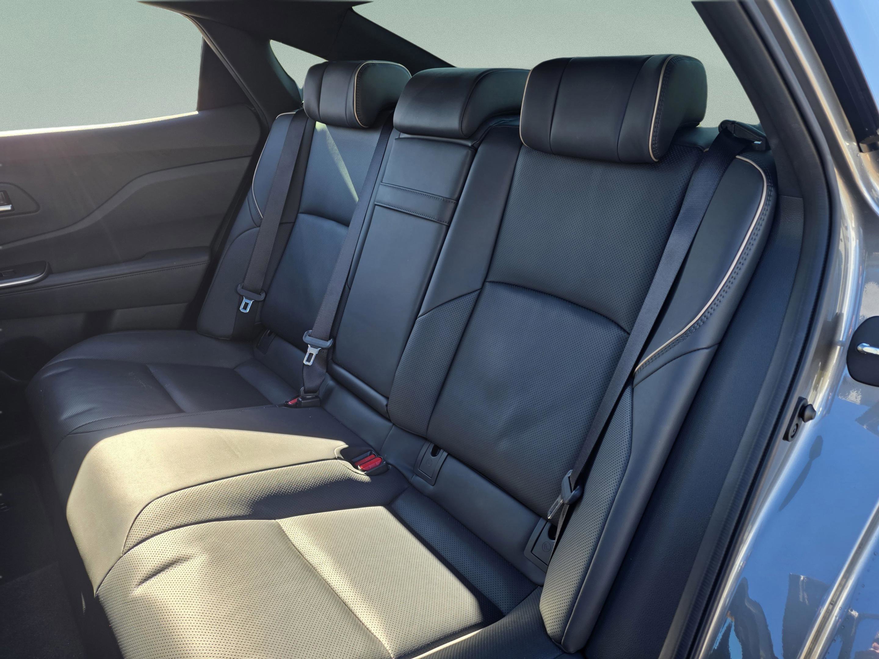 Used 2023 Toyota Crown Platinum image 14