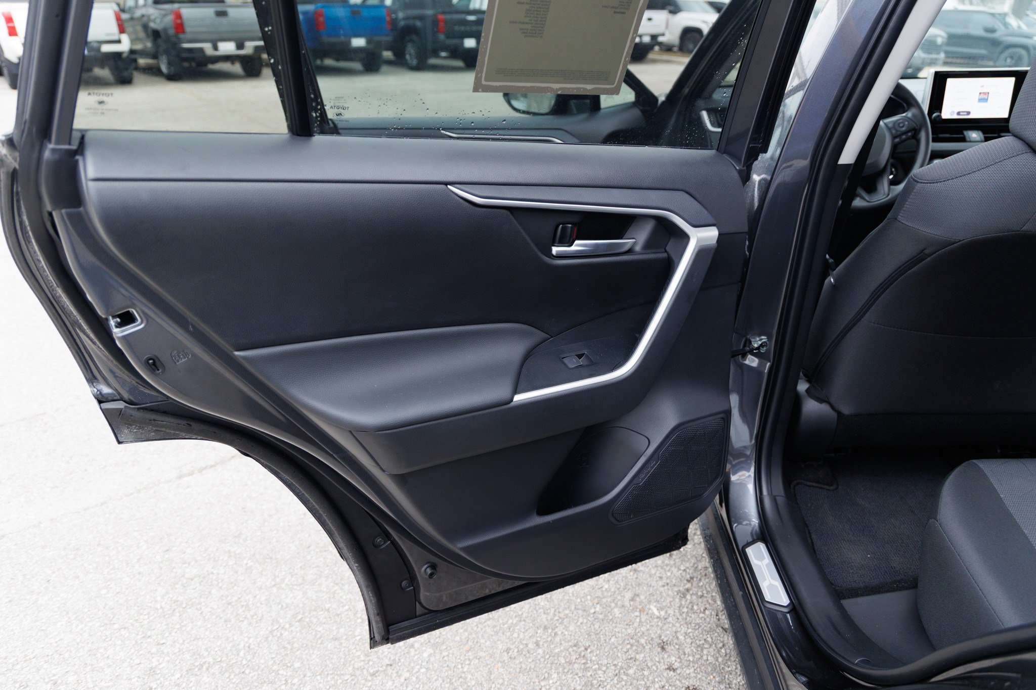 Certified 2025 Toyota RAV4 XLE image 36