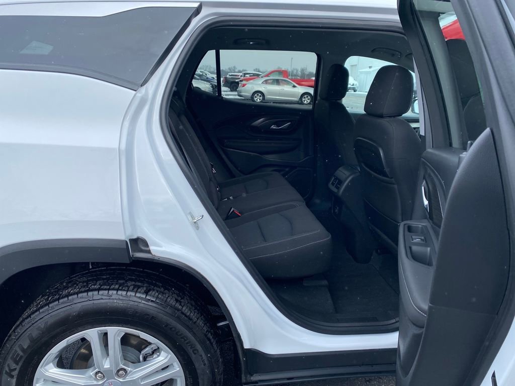 Used 2022 GMC Terrain SLE w/ Driver Convenience Package image 15