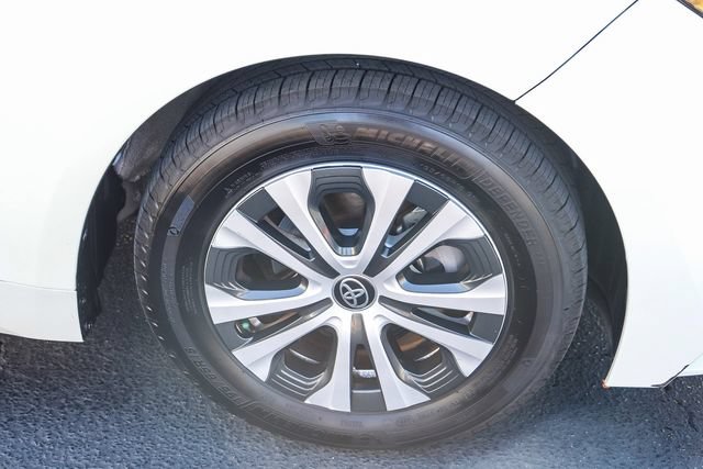 Used 2021 Toyota Corolla LE FWD image 8