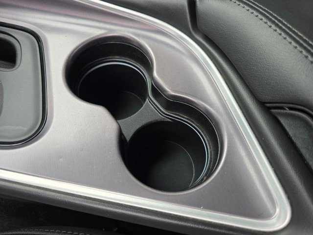 Used 2019 Dodge Challenger SXT w/ Driver Convenience Group image 29