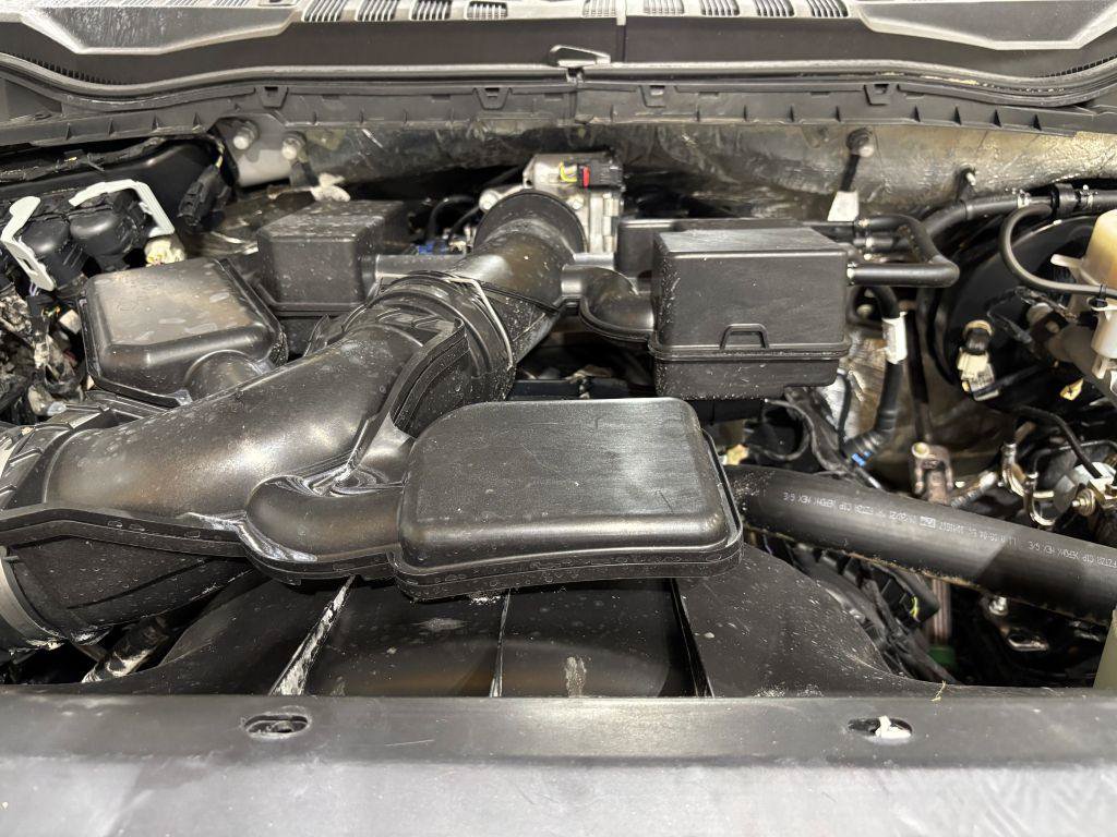 Used 2022 Ford F250 XL w/ Power Equipment Group AWD/4WD image 24