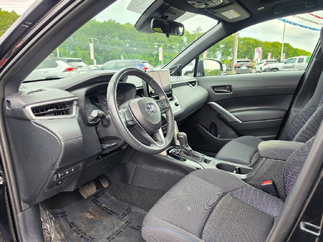 Used 2024 Toyota Corolla Cross AWD Hybrid w/ Moonroof Package image 20