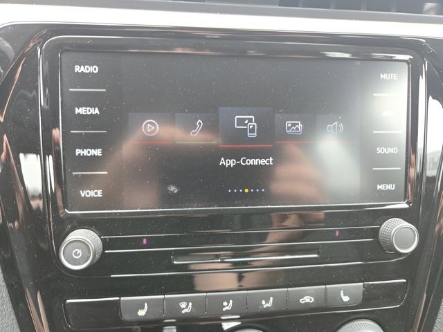 Used 2020 Volkswagen Passat 2.0T SE image 26