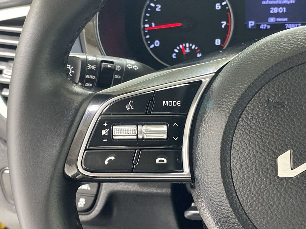 Used 2022 Kia Seltos Nightfall Edition image 31