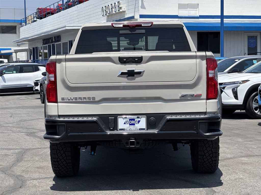 New 2026 Chevrolet Silverado 1500 ZR2 AWD/4WD image 6