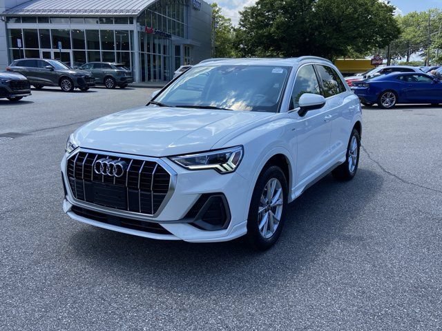 Used 2023 Audi Q3 2.0T Premium AWD/4WD image 8