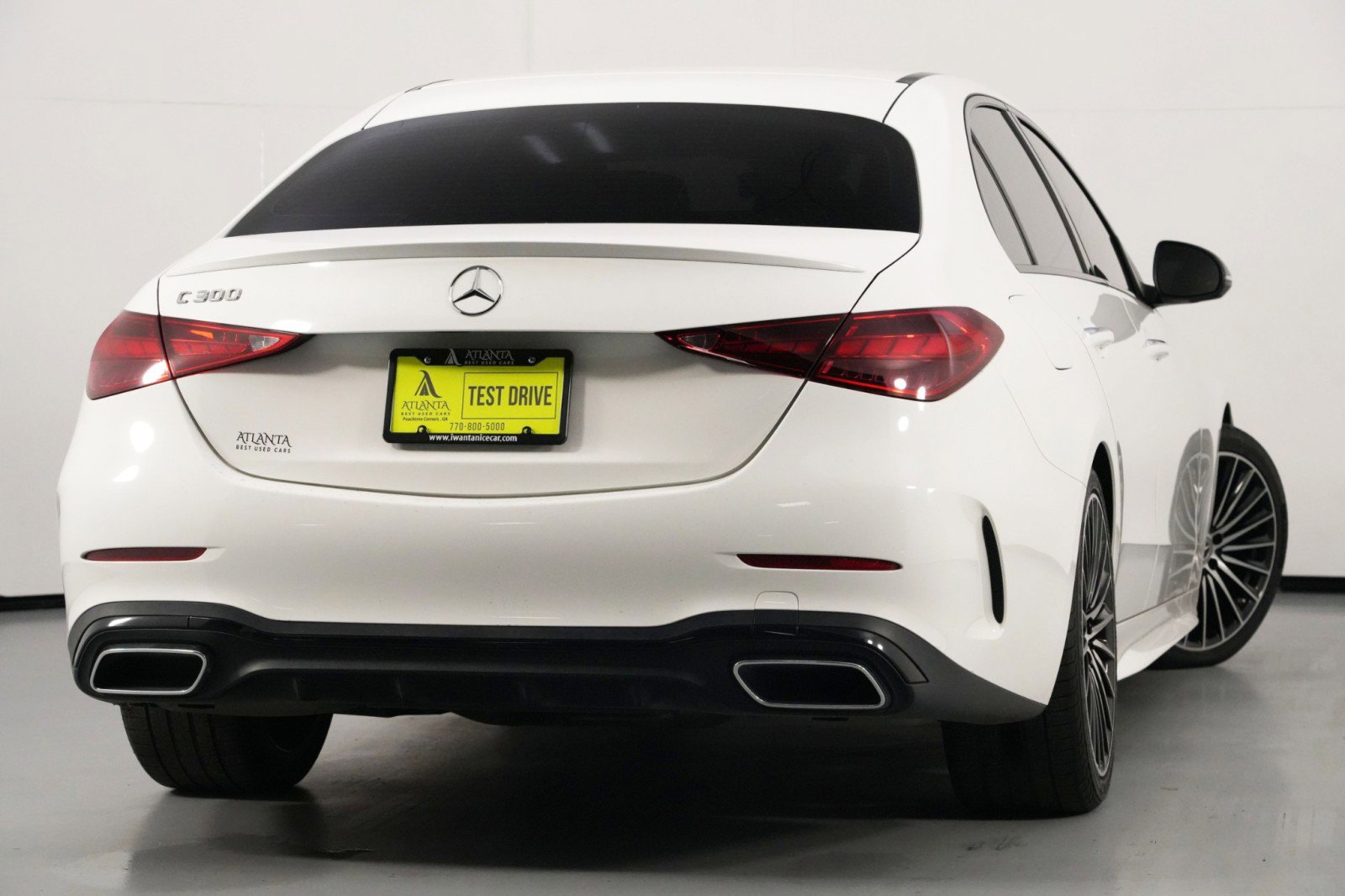 Used 2022 Mercedes-Benz C 300 Sedan w/ AMG Line w/ Night Package image 4