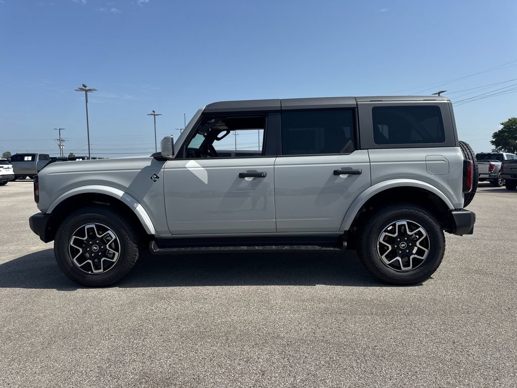 New 2026 Ford Bronco Outer Banks AWD/4WD image 3