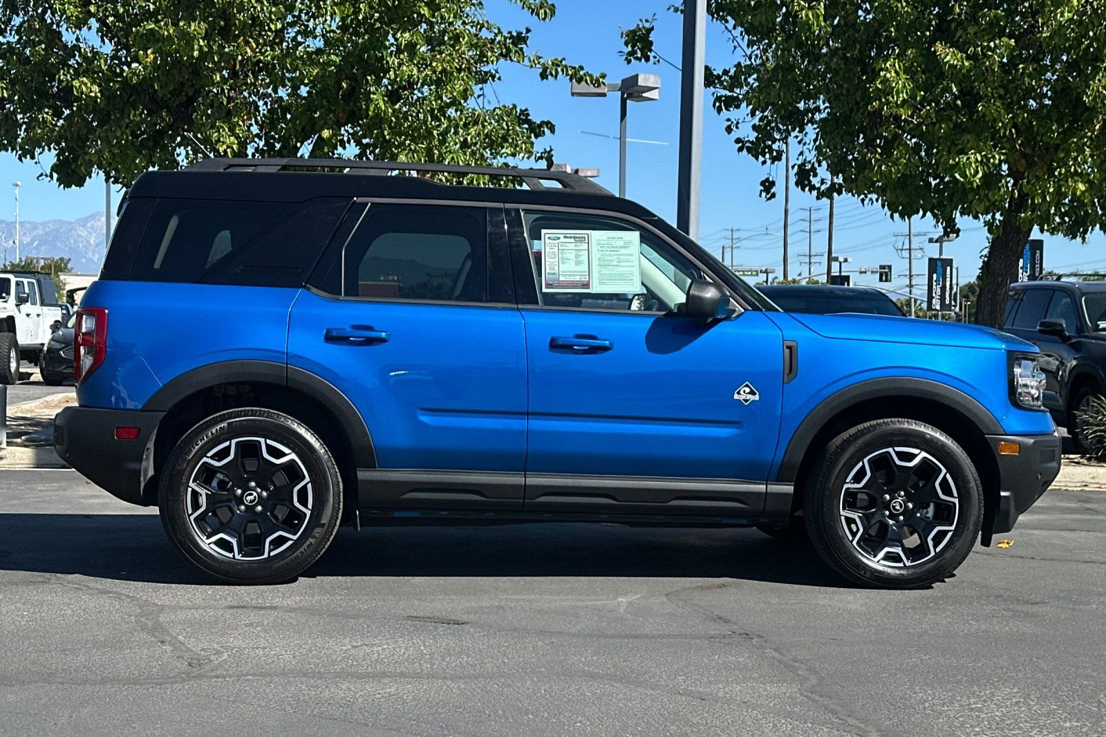 Used 2025 Ford Bronco Sport Outer Banks w/ Outer Banks Tech Package+ image 3