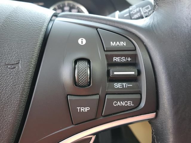 Used 2017 Acura MDX w/ Technology Package AWD/4WD image 25