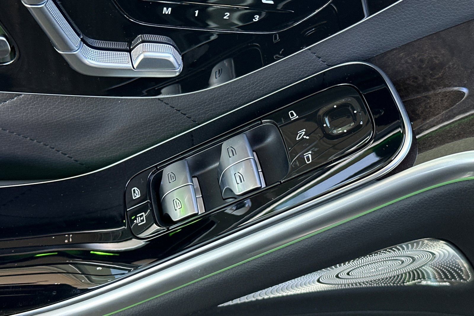 New 2026 Mercedes-Benz S 580 4MATIC Sedan image 22