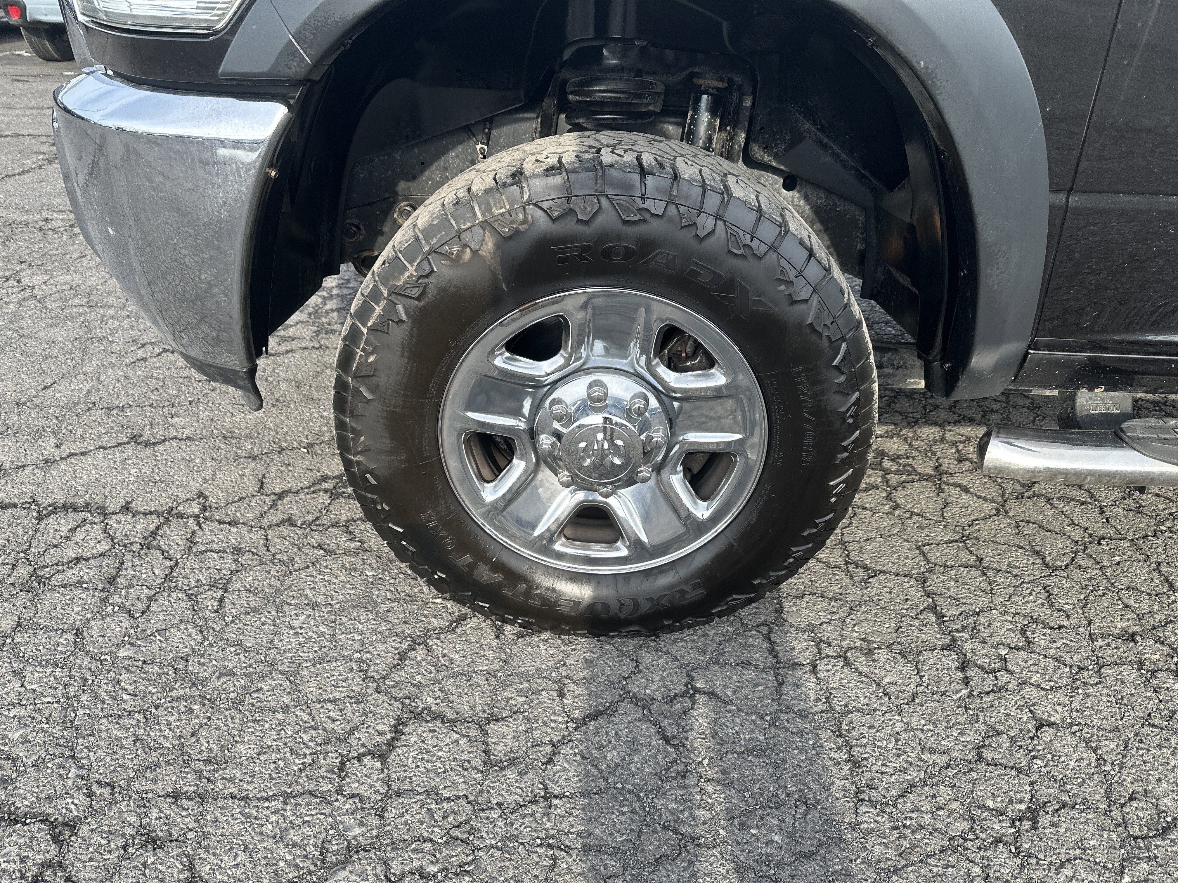 Used 2018 RAM 2500 Tradesman w/ Chrome Appearance Group image 11