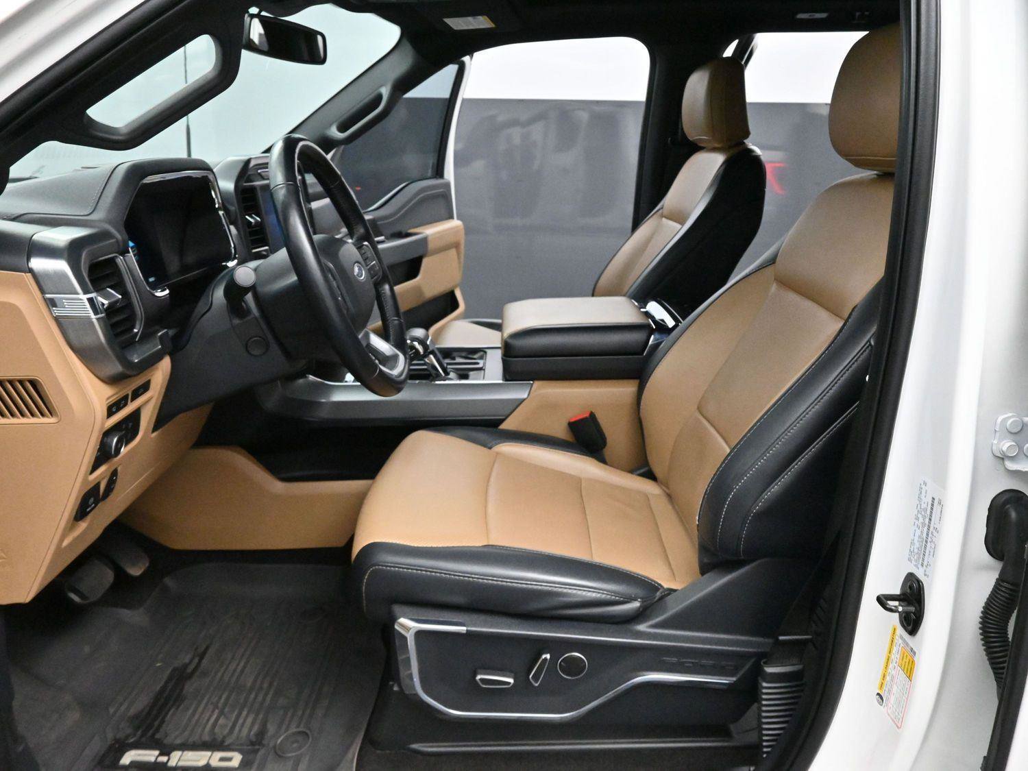 Used 2022 Ford F150 Lariat w/ Equipment Group 502A High image 13