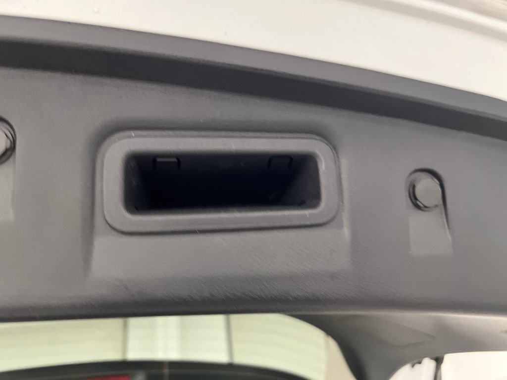 Used 2024 Nissan Murano SV image 35