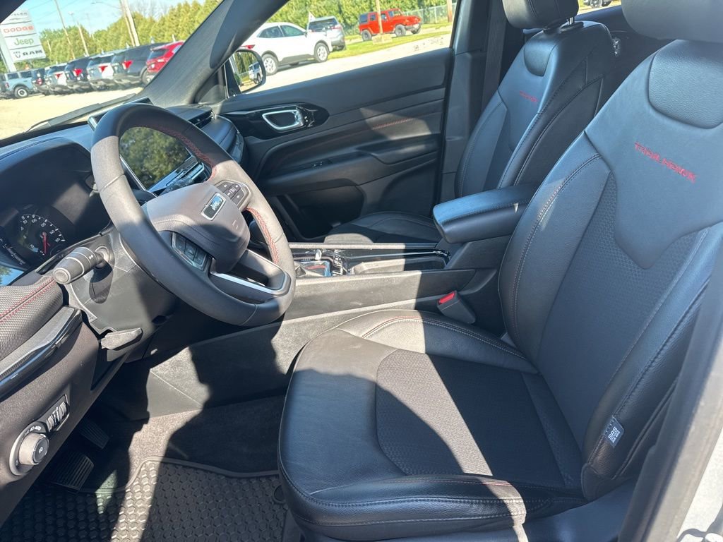 Used 2024 Jeep Compass Trailhawk image 7