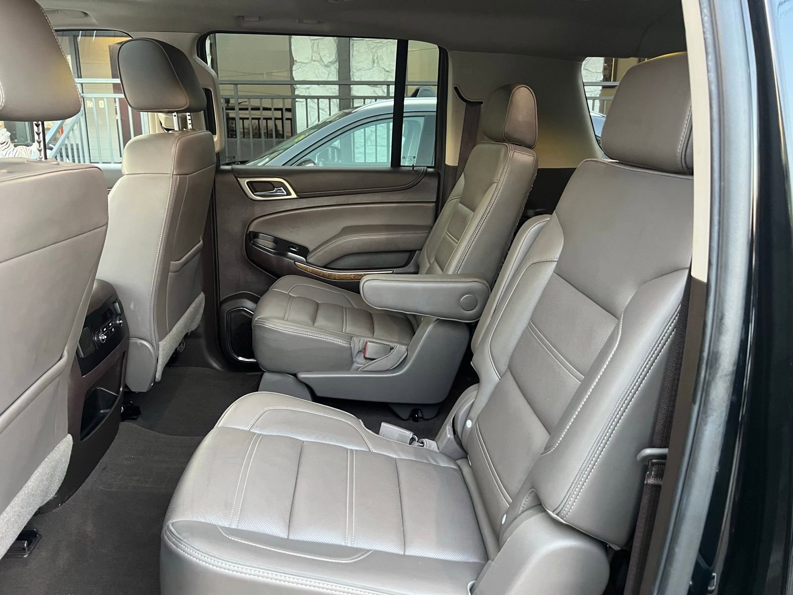 Used 2019 GMC Yukon XL Denali image 20