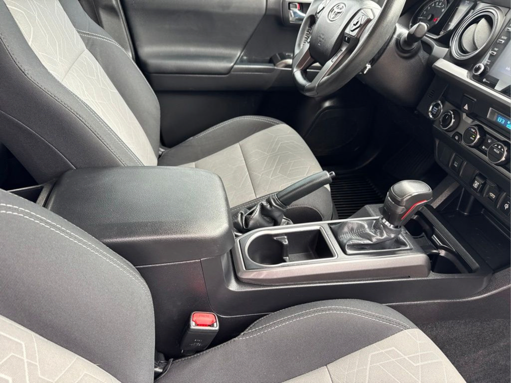 Used 2023 Toyota Tacoma TRD Sport AWD/4WD image 22