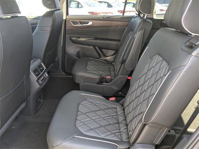 New 2026 Volkswagen Atlas SEL Premium R-Line image 15