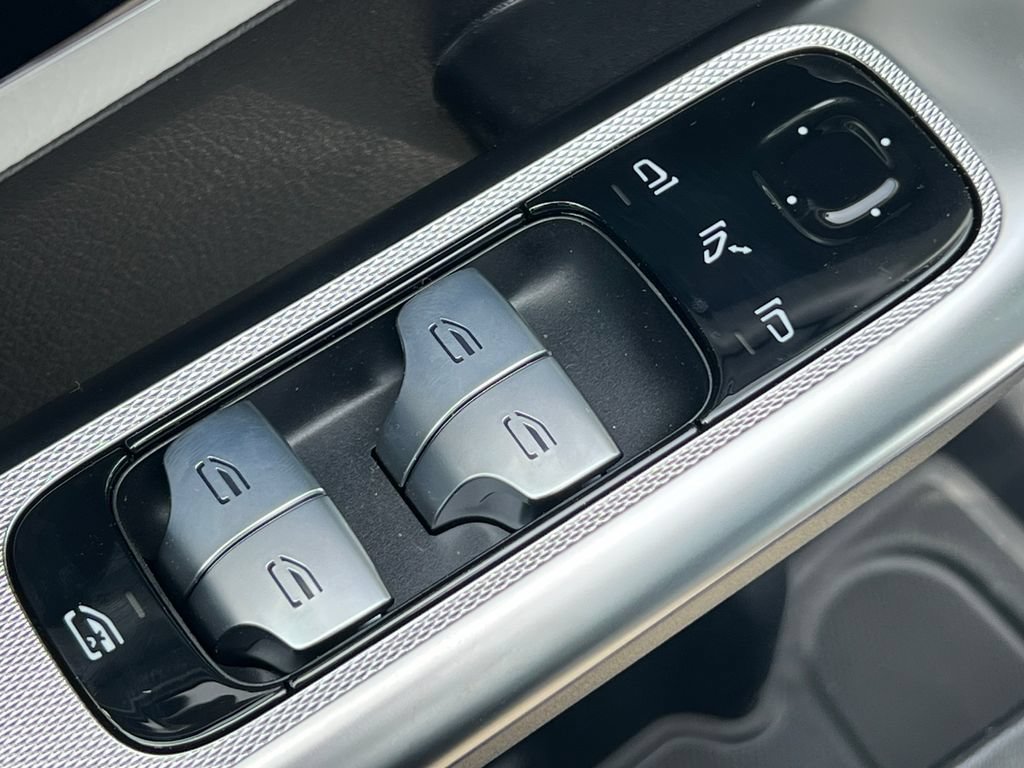 New 2026 Mercedes-Benz GLC 300 4MATIC image 17