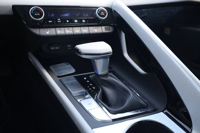 New 2026 Hyundai Elantra Limited FWD image 21