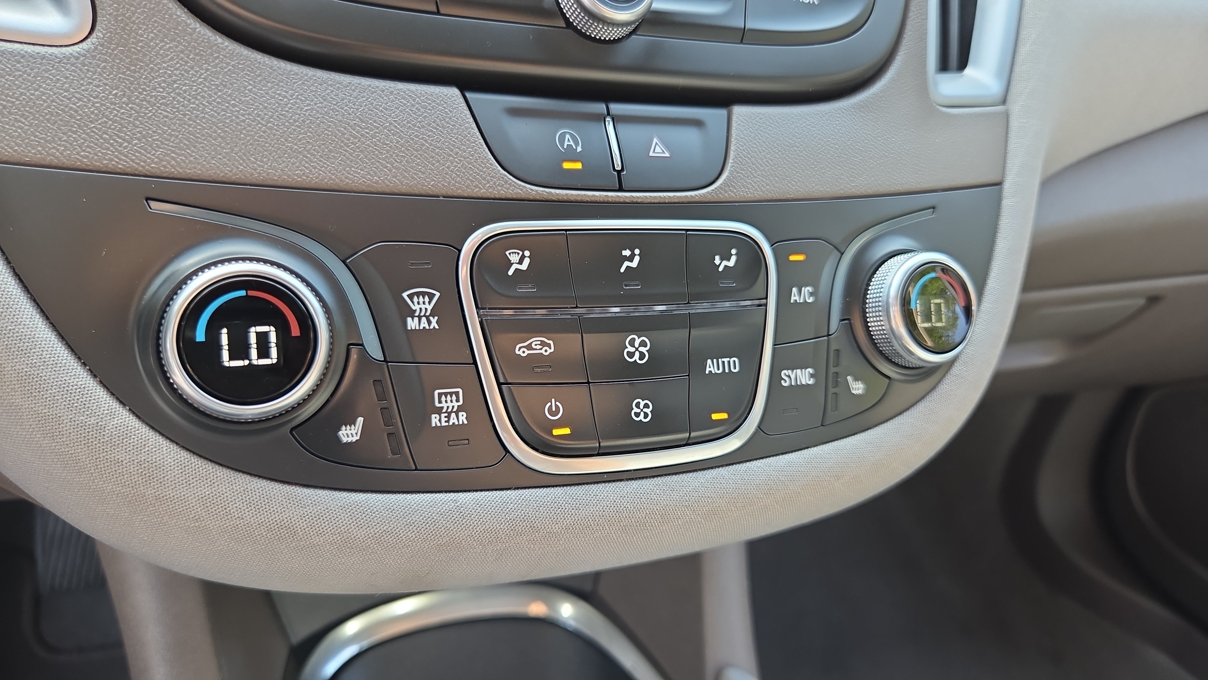 Certified 2024 Chevrolet Malibu LT FWD image 20
